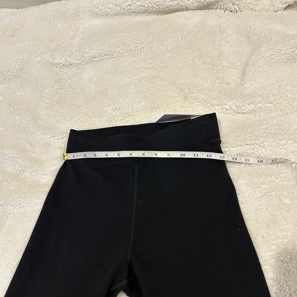 Nike Tight Fit High Rise‎ Full Length Legging CZ8528-010 Black-White Women Small - Picture 7 of 7